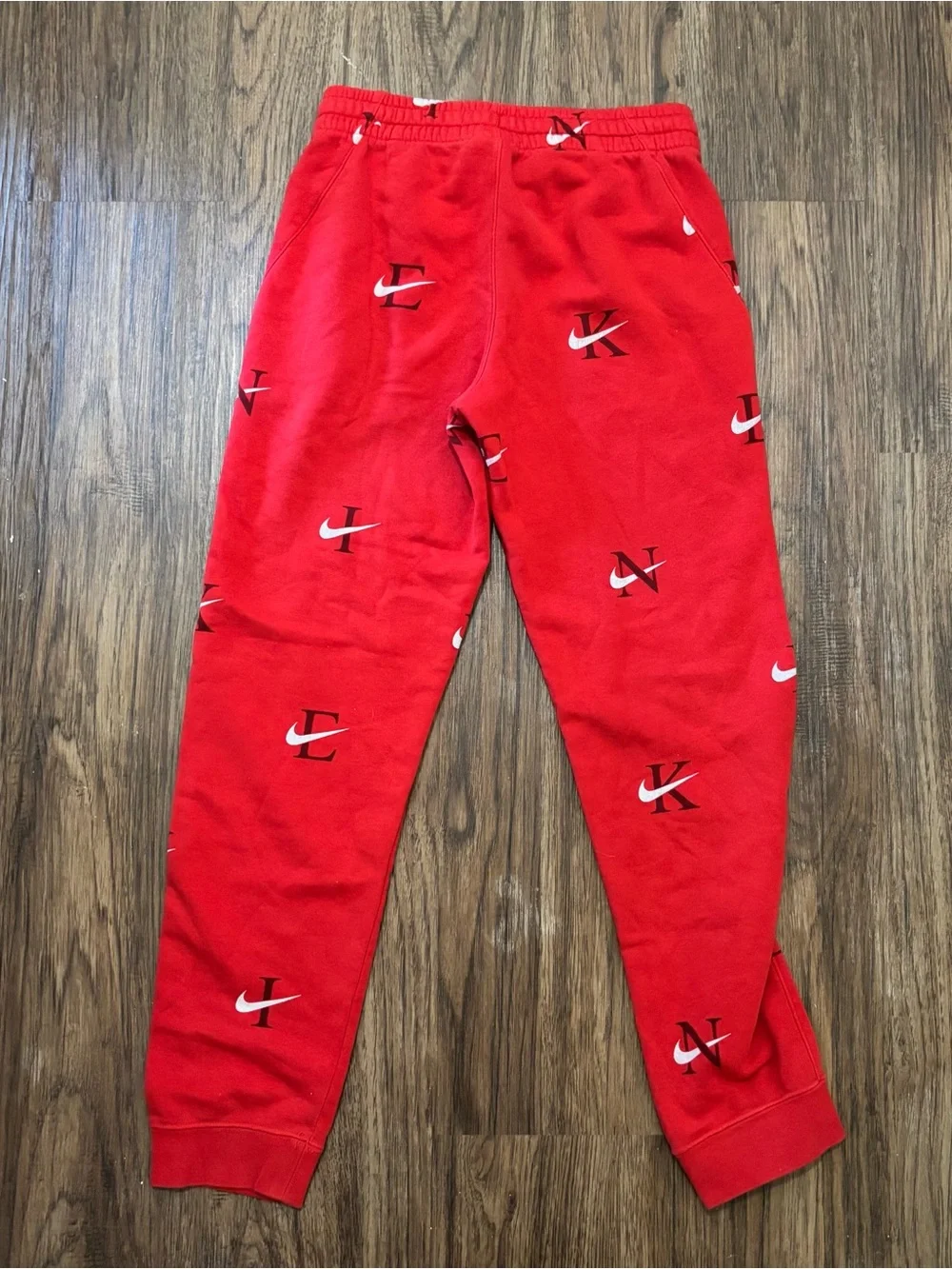 Nike Youth Red Fleece All Over Swoosh Print Jogger Sweatpants Size L